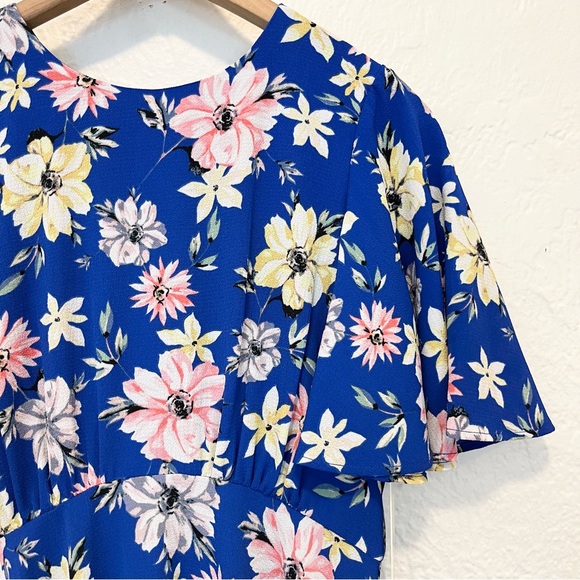 Eliza J Blue Floral Dress Flutter Sleeve 8 - Picture 4 of 8